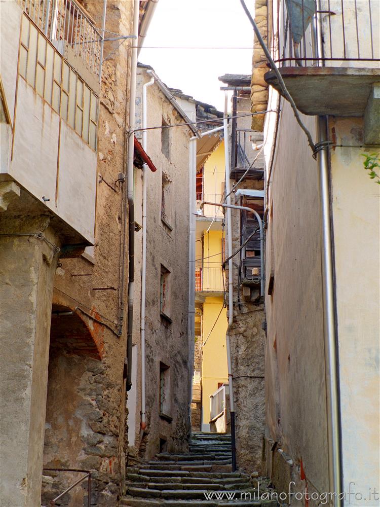 Montesinaro fraction of Piedicavallo (Biella, Italy) - Narrow street in the village